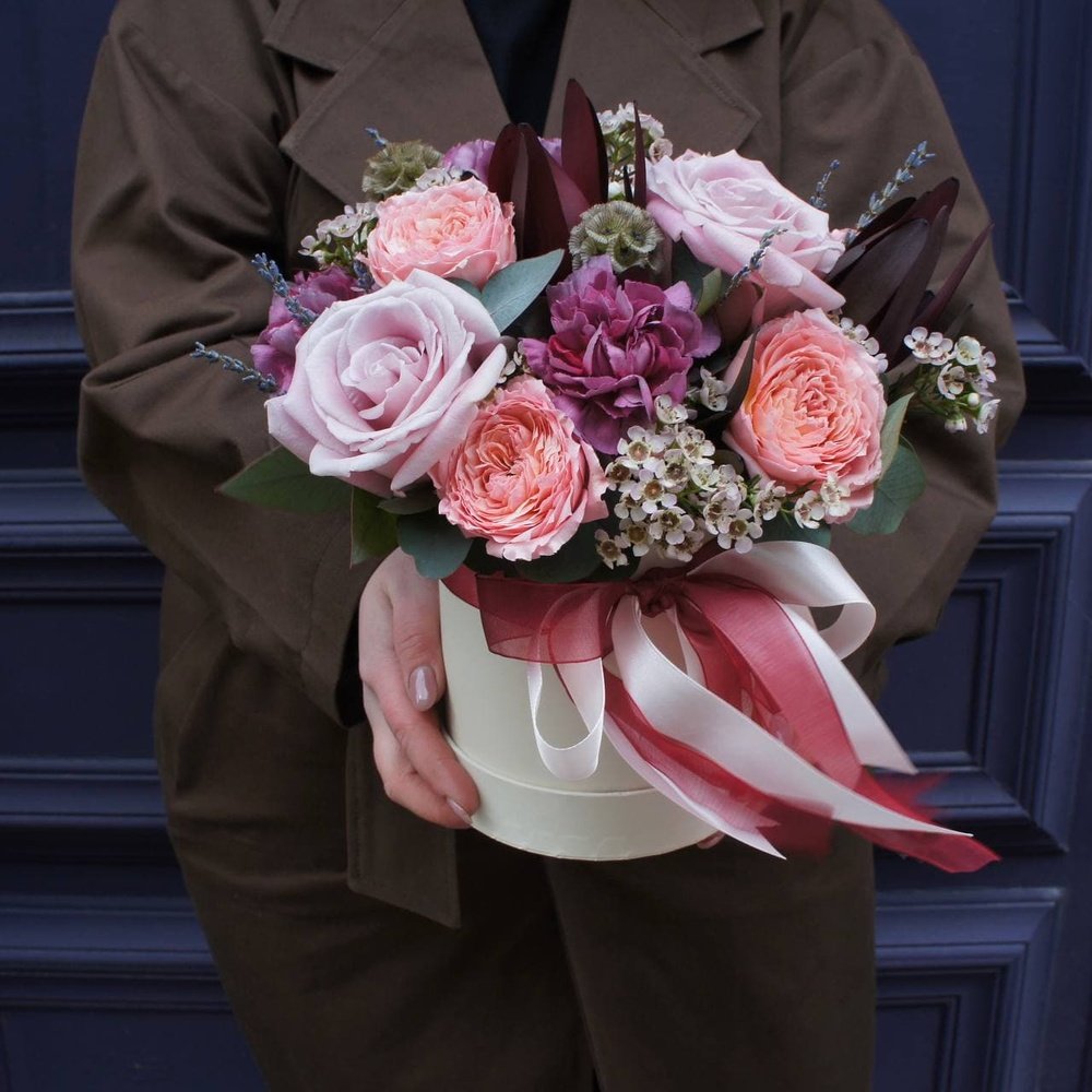 Клайд: пионовидные розы, ароматная маттиола, ваксфлаур и другие цветы