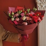 Этиметей: пионовидные розы, альстромерия и бронзовые ветви эвкалипта в Санкт-Петербурге - Фотография 10