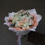 Роуз: пионовидные розы, каллы, лизиантус в Санкт-Петербурге - Фотография 13