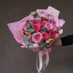 Принцесса Мононоке: розовые пионовидные розы, твидия и лизиантус в Санкт-Петербурге - Фотография 6