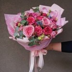 Принцесса Мононоке: розовые пионовидные розы, твидия и лизиантус в Санкт-Петербурге - Фотография 4