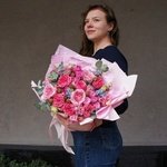 Принцесса Мононоке: розовые пионовидные розы, твидия и лизиантус в Санкт-Петербурге - Фотография 9