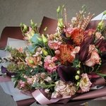 Отражение глаз твоих: тропический леукасперум, тёмные каллы и аутентичная скабиоза в Санкт-Петербурге - Фотография 11