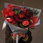 Гренадин: бордовые пионы и розы Дарк Экспрешн в Санкт-Петербурге - Фотография 8