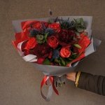 Гренадин: бордовые пионы и розы Дарк Экспрешн в Санкт-Петербурге - Фотография 9