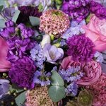 Фазы Луны: маттиола, пионовидные розы и другие сезонные цветы в Санкт-Петербурге - Фотография 6