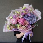 Тающие ледники: густомахровые пионы, гортензия и другие цветы в Санкт-Петербурге - Фотография 2