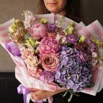 Тающие ледники: густомахровые пионы, гортензия и другие цветы в Санкт-Петербурге - Фотография 11