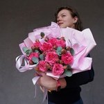 Иоланта: розовые пионовидные розы Пинк Пиано и ароматный эвкалипт в Санкт-Петербурге - Фотография 9