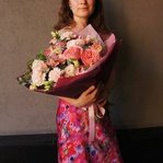 Попурри: пионовидные розы, фактурная гвоздика и другие цветы в Санкт-Петербурге - Фотография 11