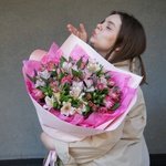 Альстромерии недорого: микс розовых и белых. Букет с доставкой в Санкт-Петербурге - Фотография 7