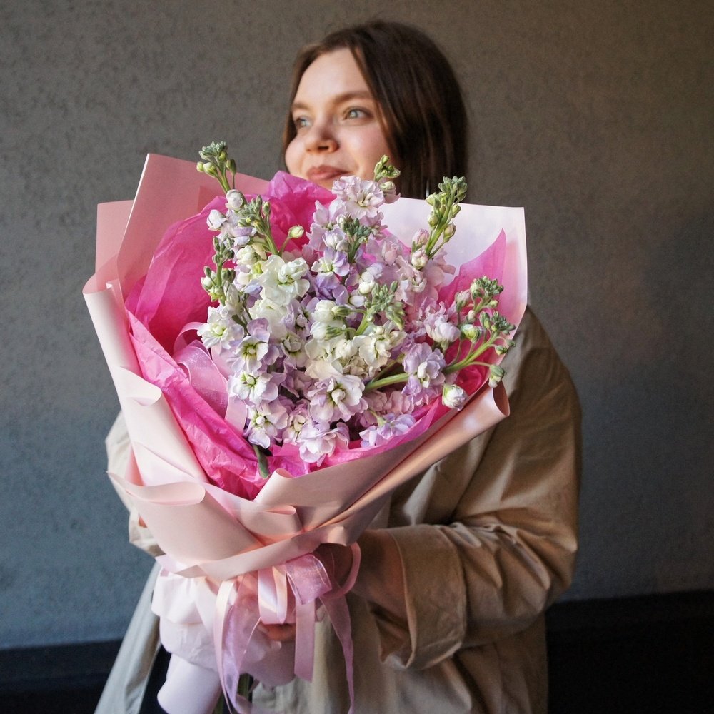 Ароматные цветы недорого: фактурная маттиола микс