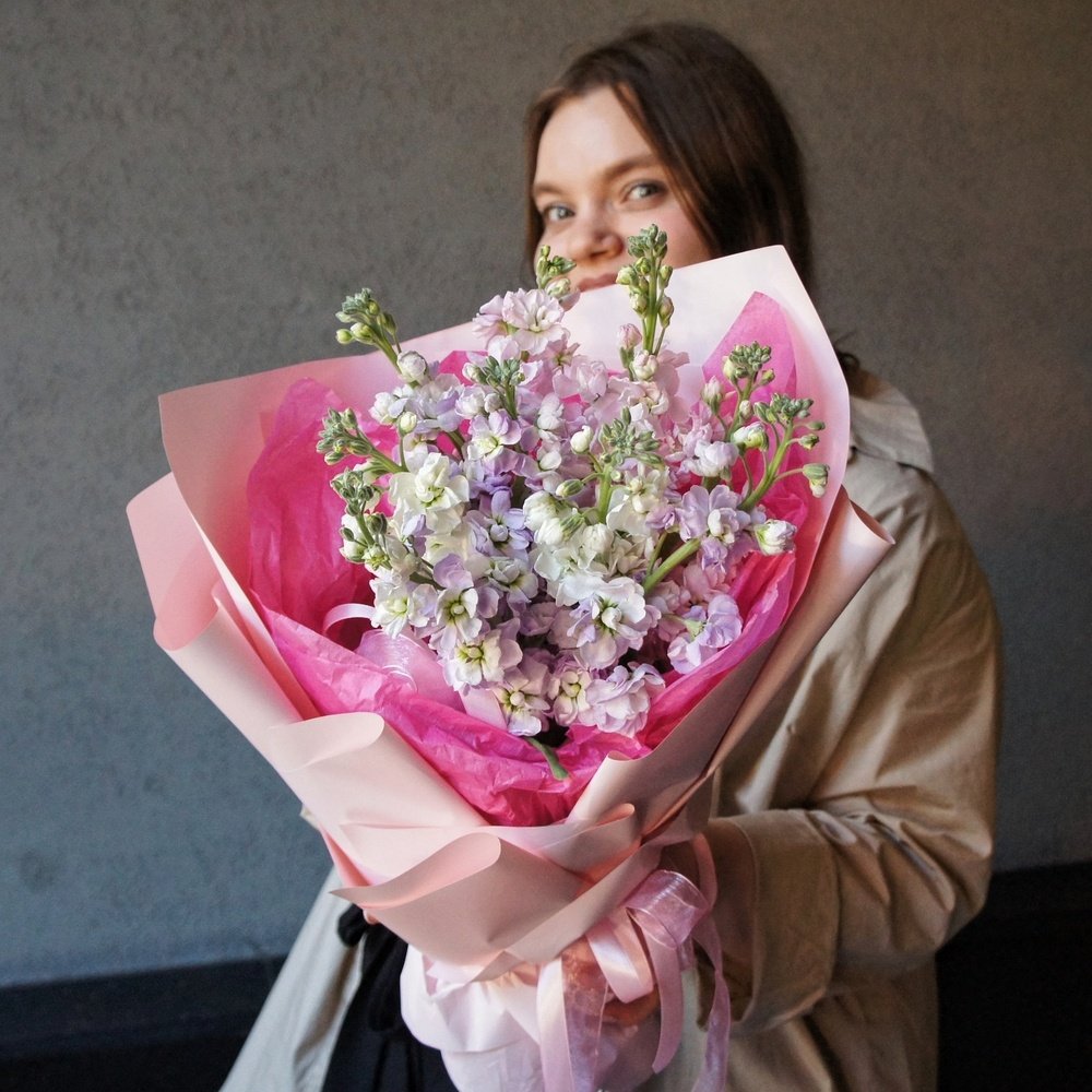 Ароматные цветы недорого: фактурная маттиола микс