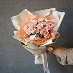 Кустовые розы недорого: нежная фактура и лёгкий цветочный аромат в Санкт-Петербурге - Фотография 8