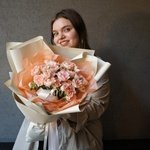 Кустовые розы недорого: нежная фактура и лёгкий цветочный аромат в Санкт-Петербурге - Фотография 9