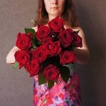 Розы недорого: 11 красных цветков, высота 50 см. Доставка в Санкт-Петербурге - Фотография 2 Розы недорого: 11 красных цветков, высота 50 см. Доставка в Санкт-Петербурге - Фотография 2