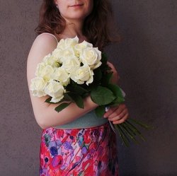 Букет «Розы белые недорого: 15 цветков, высота 50 см» Букет «Розы белые недорого: 15 цветков, высота 50 см»