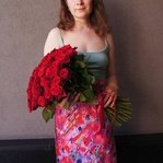 Красные розы недорого: 51 цветок, высота 50 см. Цветы дешево купить СПб. Доставка круглосуточно в Санкт-Петербурге - Фотография 5