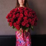 Красные розы недорого: 51 цветок, высота 50 см. Цветы дешево купить СПб. Доставка круглосуточно в Санкт-Петербурге - Фотография 6