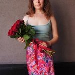 Розы дешево, 15 шт. Цвет: красный. Доставка в Санкт-Петербурге круглосуточно - Фотография 3