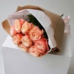 Пионовидные розы Кахала: 9 цветков с оформлением в Санкт-Петербурге - Фотография 4