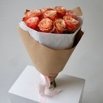 Пионовидные розы Кахала: 9 цветков с оформлением в Санкт-Петербурге - Фотография 6