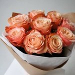 Пионовидные розы Кахала: 9 цветков с оформлением в Санкт-Петербурге - Фотография 7