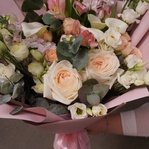 Ванильное небо: белоснежные каллы, пионовидная роза и ароматная маттиола в Санкт-Петербурге - Фотография 9 Ванильное небо: белоснежные каллы, пионовидная роза и ароматная маттиола в Санкт-Петербурге - Фотография 9