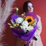 Вино из одуванчиков: подсолнух, кружевная эустома и другие цветы в Санкт-Петербурге - Фотография 6