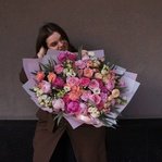 Самый лучший букет: пионы, пионовидные розы и другие цветы в Санкт-Петербурге - Фотография 20