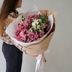 Альстромерия микс белая и розовая: 15 цветков в крафт-бумаге. Доставка цветов в Санкт-Петербурге круглосуточно недорого - Фотография 11