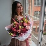 Анна Каренина: целозия, астильба и кружевная эустома (лизиантус) в Санкт-Петербурге. Доставка цветов круглосуточно - Фотография 2