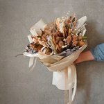 Беатриче: букет из сухоцветов в бронзово-медовых оттенках. Доставка сухоцветов в Санкт-Петербурге. Круглосуточно и ежедневно - Фотография 10