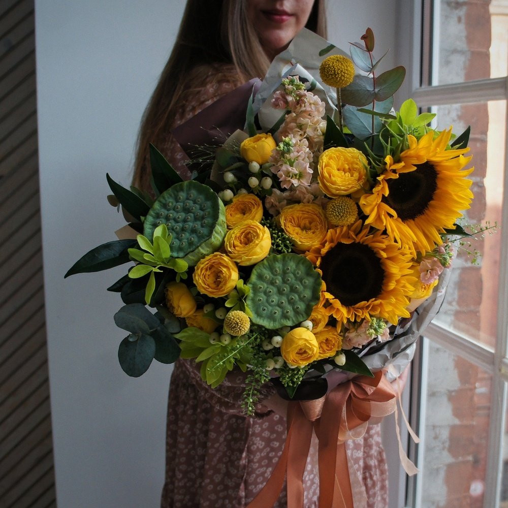 Взволнованная Маргарита: интерьерная композиция в оттенках жёлтого