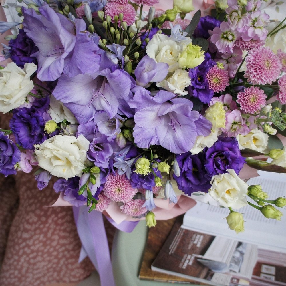 Римские Элегии: интерьерная композиция в лилово-розовых тонах