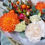 Гести: осенние георгины, фактурная гвоздика и другие цветы в Санкт-Петербурге - Фотография 5