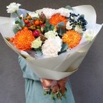 Гести: осенние георгины, фактурная гвоздика и другие цветы в Санкт-Петербурге - Фотография 3