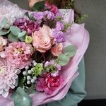 Сладкий пирожок: фактурная хризантема, пионовидная роза и другие цветы в Санкт-Петербурге - Фотография 7