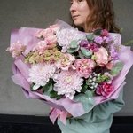 Сладкий пирожок: фактурная хризантема, пионовидная роза и другие цветы в Санкт-Петербурге - Фотография 9