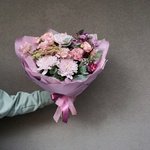 Сладкий пирожок: фактурная хризантема, пионовидная роза и другие цветы в Санкт-Петербурге - Фотография 10