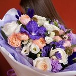 Доминикана: орхидея Ванда, пионовидные розы и экзотическая скабиоза в Санкт-Петербурге - Фотография 7