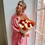 Розы дешево, 25 шт. Цвет: красный и белый. Доставка цветов в Санкт-Петербурге круглосуточно - Фотография 7