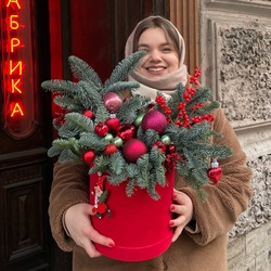 Купить новогодний букет в СПб дешево | Доставка букетов Семицветик Цветы на Новый год