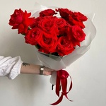 Май Харт: 15 алых роз сорта Нина  в Санкт-Петербурге - Фотография 19