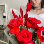 Сладкие уста: алые розы и красные анемоны в Санкт-Петербурге - Фотография 3