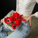 Сладкие уста: алые розы и красные анемоны в Санкт-Петербурге - Фотография 9