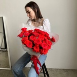Хочу любить: 25 алых роз сорта Нина в Санкт-Петербурге - Фотография 5 Хочу любить: 25 алых роз сорта Нина в Санкт-Петербурге - Фотография 5