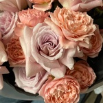 Дон Купидон: пионовидные розы и соцветия лагуруса в Санкт-Петербурге - Фотография 8 Дон Купидон: пионовидные розы и соцветия лагуруса в Санкт-Петербурге - Фотография 8