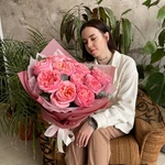 Дыхание Парижа: пионовидные розы Пинк Экспрешн и эвкалипт  в Санкт-Петербурге  - Фотография 13 Дыхание Парижа: пионовидные розы Пинк Экспрешн и эвкалипт  в Санкт-Петербурге  - Фотография 13