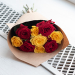 Розы дешево, 9 штук. Цвет: красный и жёлтый. Доставка круглосуточно в Санкт-Петербурге - Фотография 3 Розы дешево, 9 штук. Цвет: красный и жёлтый. Доставка круглосуточно в Санкт-Петербурге - Фотография 3